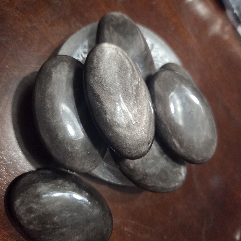 Silver Sheen Obsidian Palmstone - Picture 12 of 16